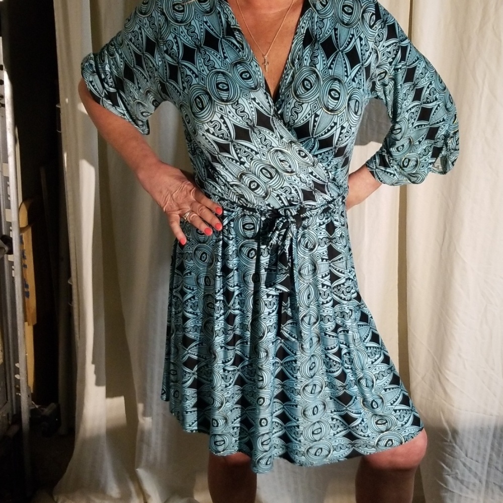 Blue black and gold print with tie waste sexy look